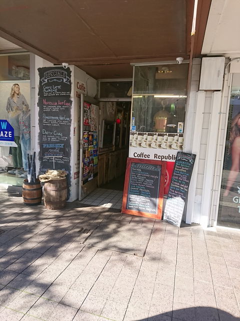 Coffee Republic - Dentist Find 1