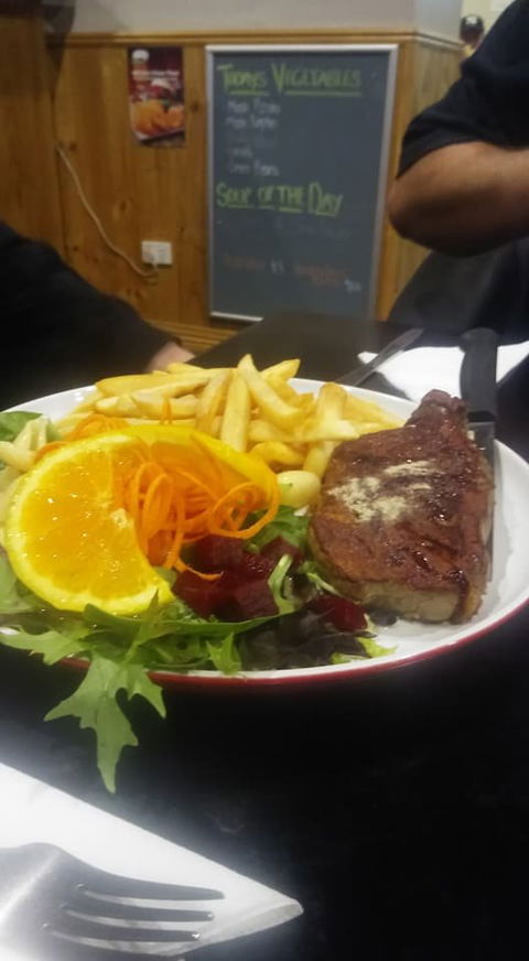 Commercial Hotel - Dentist Search 7