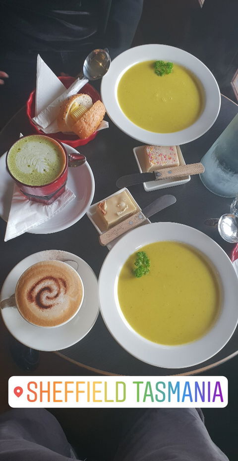 Fudge'n'Good Coffee - Dentist Search 6