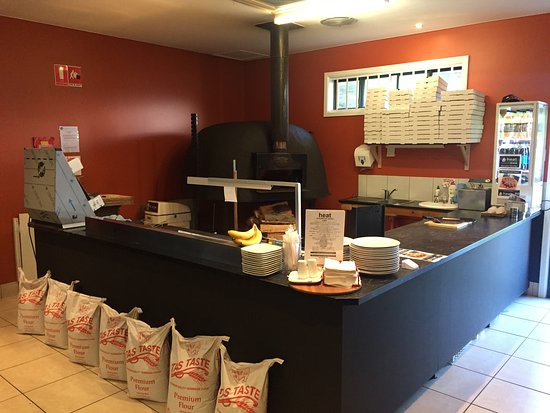 Heat Woodfired Pizza