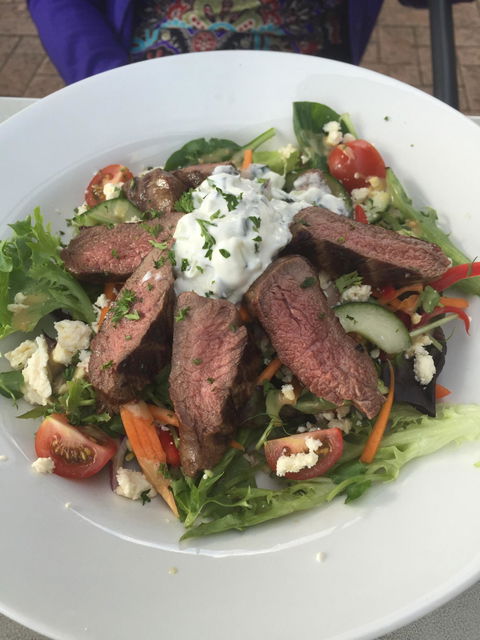 Kains Bar And Cafe - Dentist Find 5