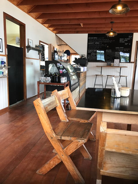 Penguin & Pardalote Coffee House - Dentist Find 4