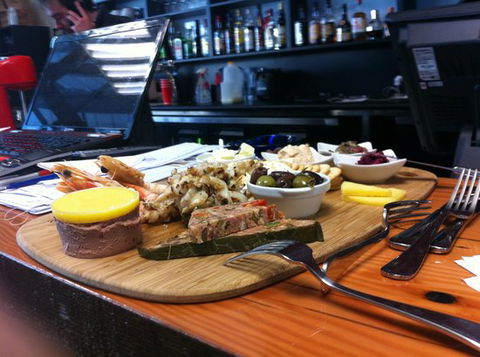 Pier01 Restaurant & Cafe - Dentist Find 0