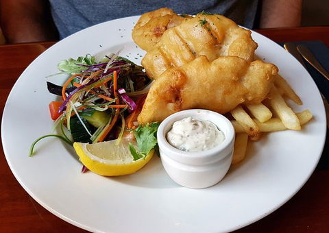 Ringwood Hotel Cressy - Dentist Find 0