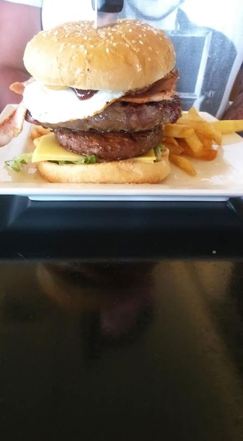 Riverside Restaurant - Dentist Find 2