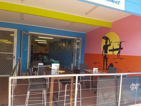 Sea Breeze Cafe And Laundromat - Dentist Find 0