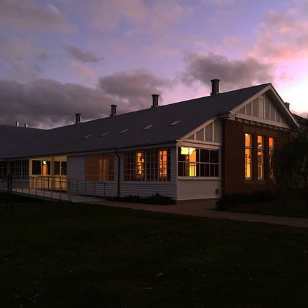 The Agrarian Kitchen Eatery - Dentist Find 0