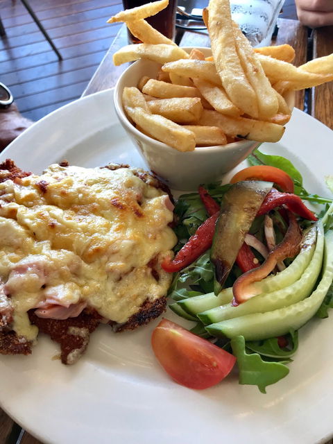 Comfort Inn The Pier Restaurant - Dentists Australia 3