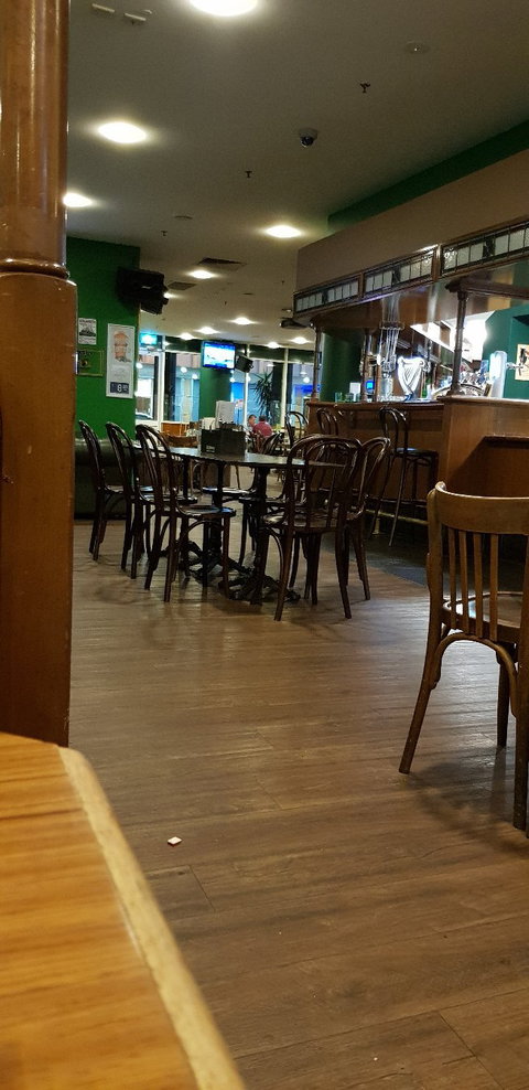 Fenian's Pub - Dentist Find 6