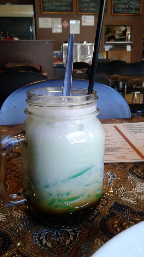 Manise Cafe - Dentist Find 5