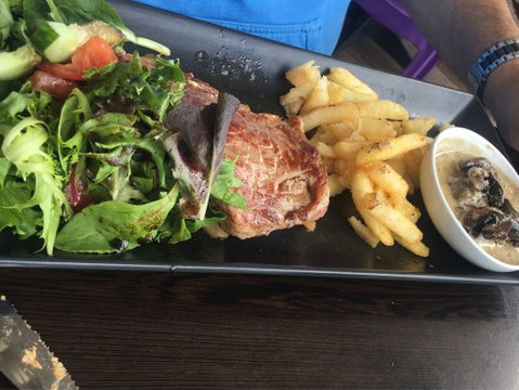 Purple Goat Cafe - Dentist Find 0