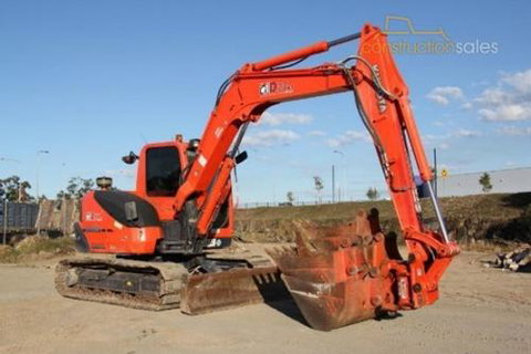 Tully Mini Earthworks & Haulage - Dentist Find 1