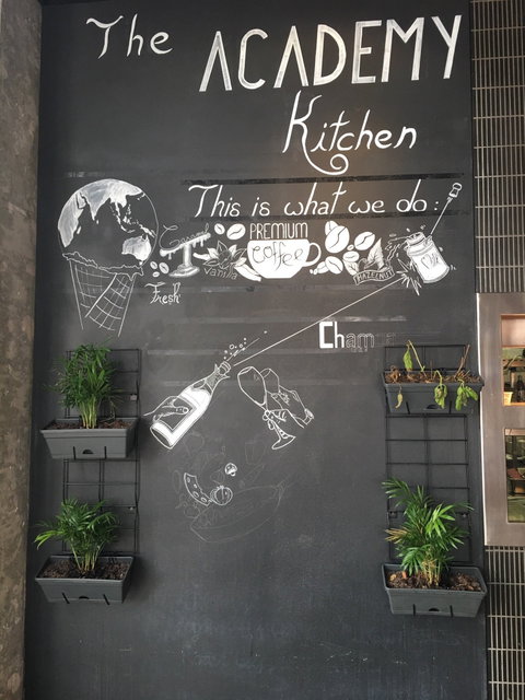 Academy Cafe - Dentist Find 3