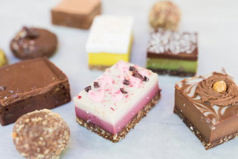 Me Me Joans - Dentist Find 0