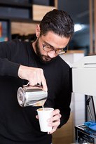 Me Me Joans - Dentist Find 1