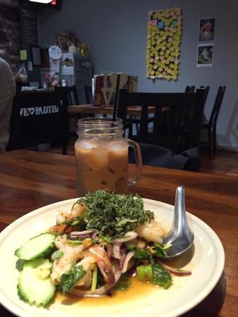Pad Thai - Dentist Find 0