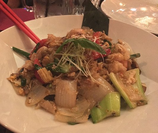 Six Senses Gourmet Thai Restaurant