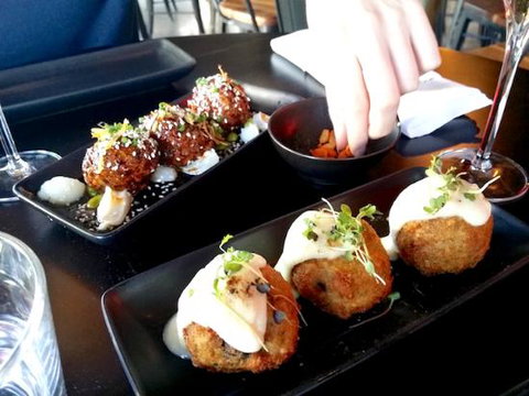 The Meatball Bar - Dentist Find 0