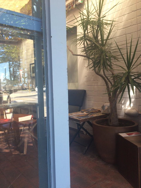 Third Wheel - Dentist Find 4