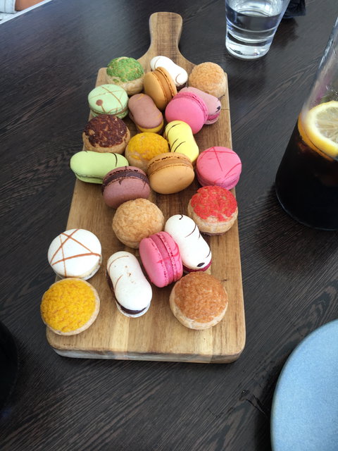 Tradewinds Bar And Restaurant - Dentist Find 1