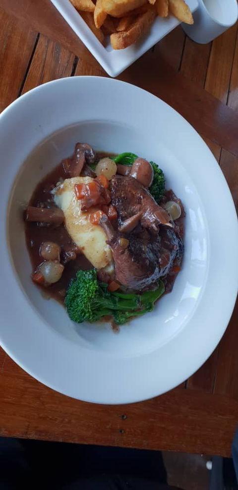 Black Swan Winery And Restaurant - Dentist Find 6