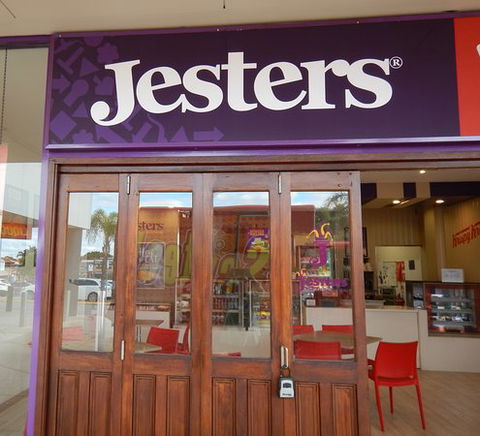 Jesters - Dentists Australia 0