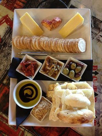 Swanbrook Winery  Cafe