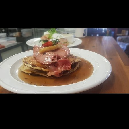 Alan's Cafe