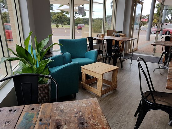 Charthouse Cafe