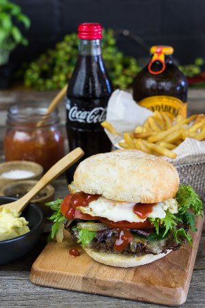 Fat Mammas Woodfired Pizza - Dentist Find 0