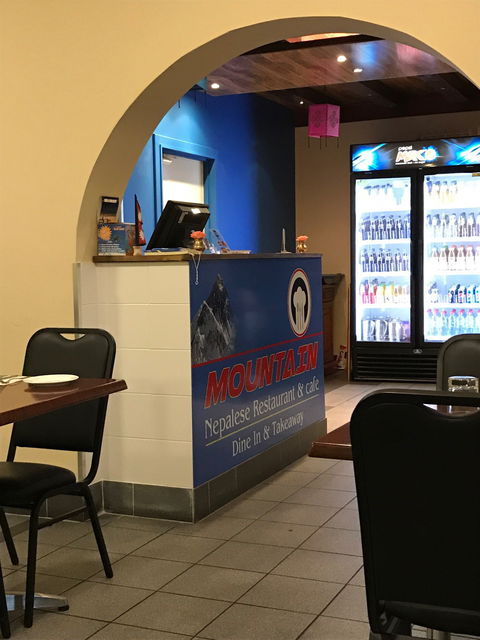Mountain Nepalese Restaurant And Cafe - Dentist Find 2