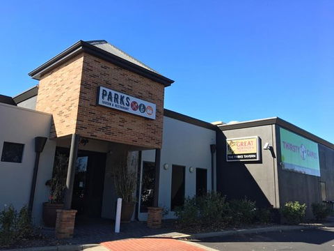 Parks Tavern & Restaurant - Dentist Find 0