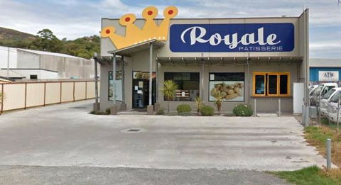 Royale Patisserie - Dentist Find 0