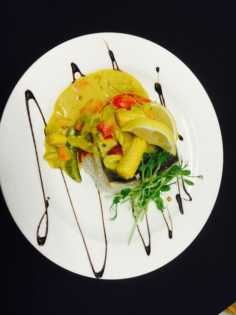 Spinnakers Restaurant - Dentist Find 1