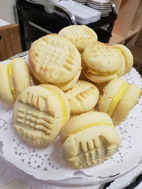 Whisper Coffee Shop - Dentist Find 1