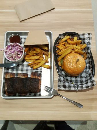 3230 Smoke  Grill