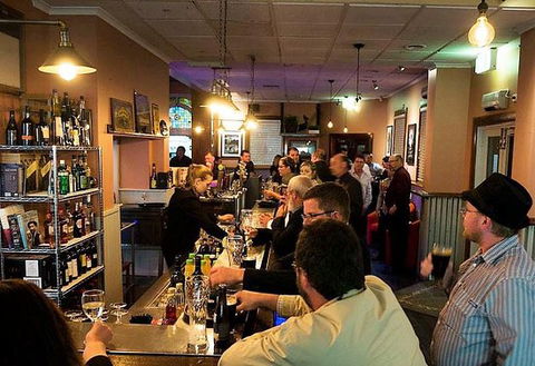 3b Boutique Bar - Dentist Search 0