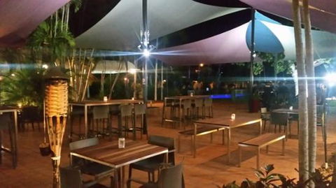 Conti Bar And Bistro - Dentists Australia 0