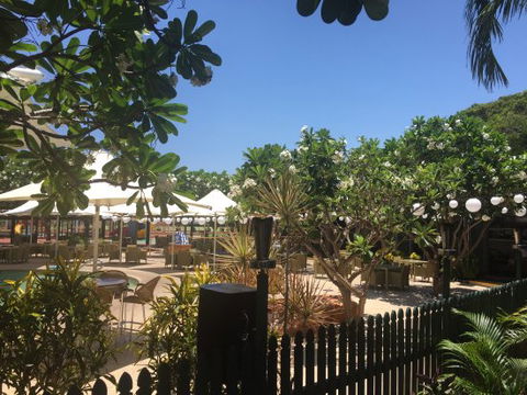 Kichi Kichi - Dentists Australia 0