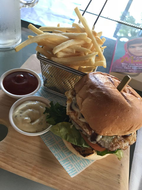 Kichi Kichi - Dentists Australia 1