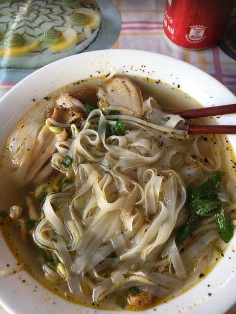 Mr Saigon - Dentist Search 6