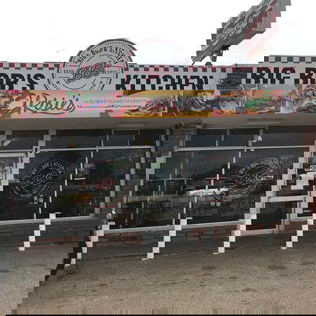 Pink Lake Takeaway And Cafe - Dentist Find 0