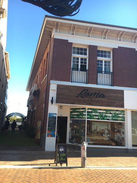 Piper Lane Cafe - Dentist Find 4
