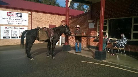 Premier Hotel - Dentist Find 0