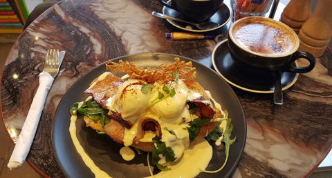 Xpresso Lane Cafe - Dentist Find 0