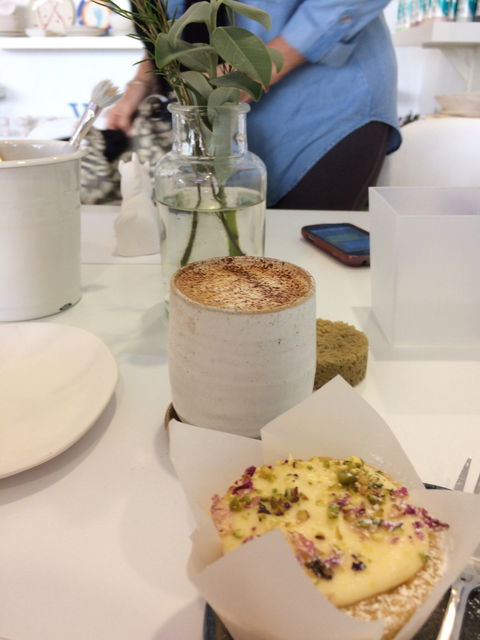 3 Hearts Ceramics And Cafe - Dentist Find 4