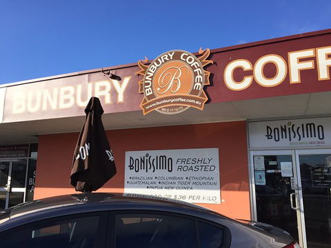 Bunbury Coffee - Dentist Find 0