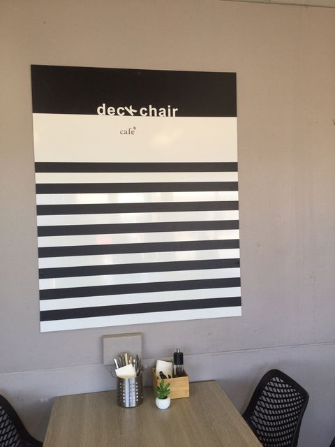 DeckChair Cafe - Dentist Find 2