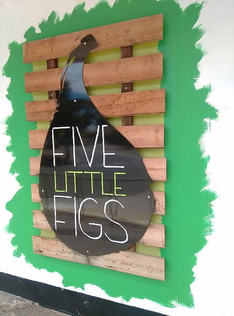 Five Little Figs - Dentist Find 3