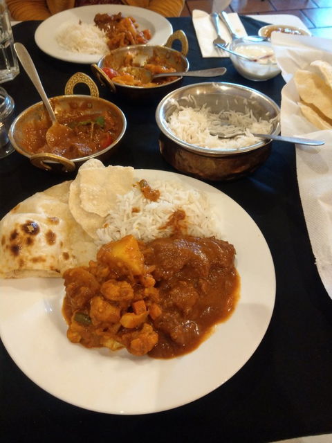Raj On Taj Hyde Park - Dentist Find 3